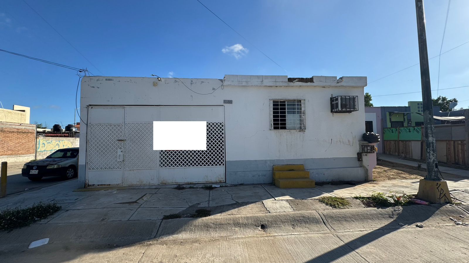 0060, CASA EN VENTA EN MAZATLAN, SINALOA (FRACC. PRADERA DORADA)