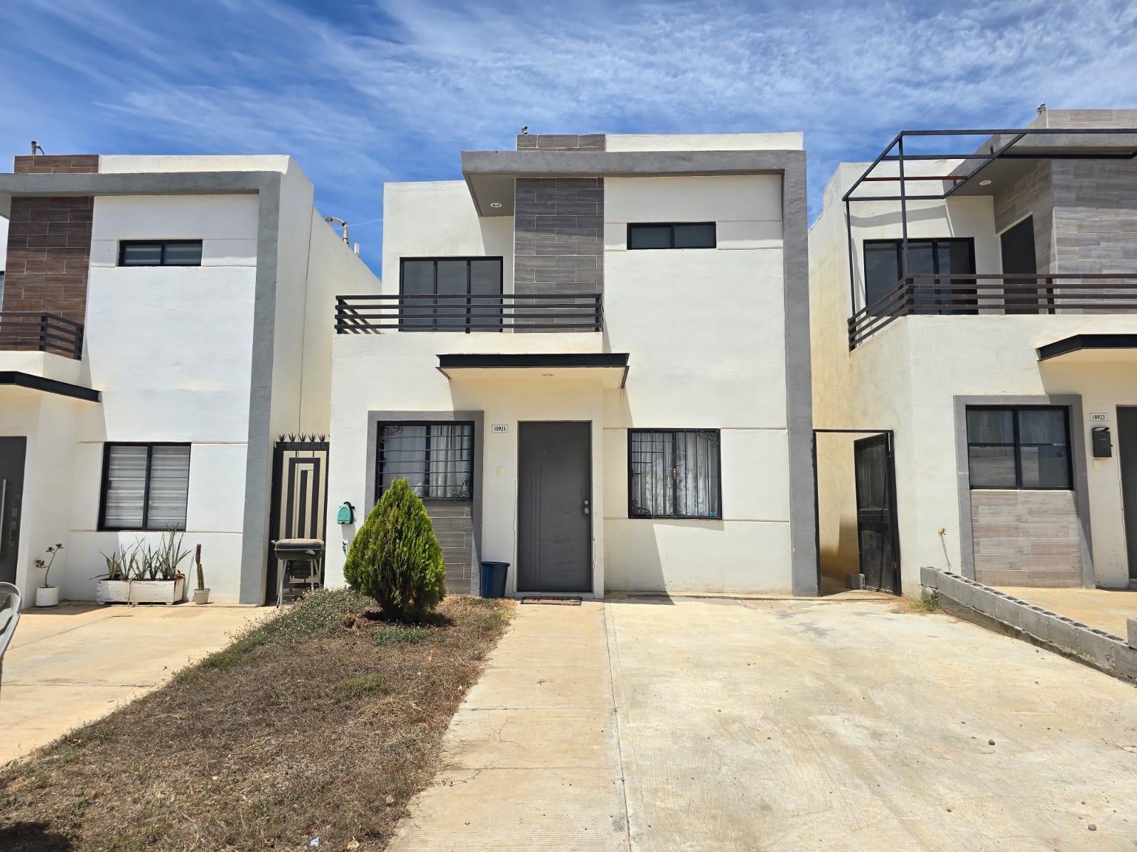 00200, CASA EN RENTA EN MAZATLAN, SINALOA (ARIETA RESIDENCIAL)