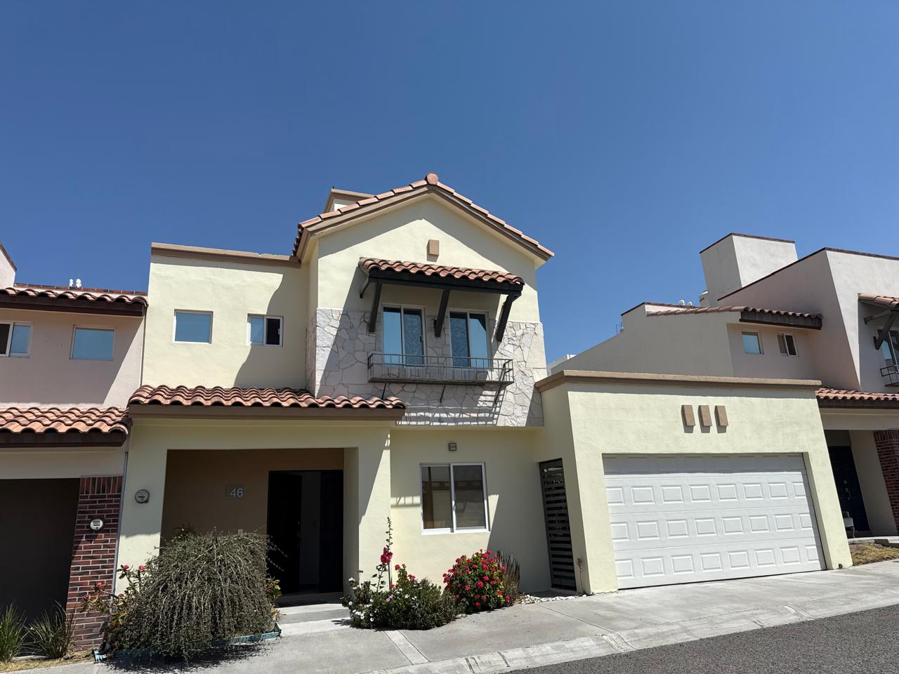 00224, CASA EN VENTA EN RESIDENCIAL QUERETARO